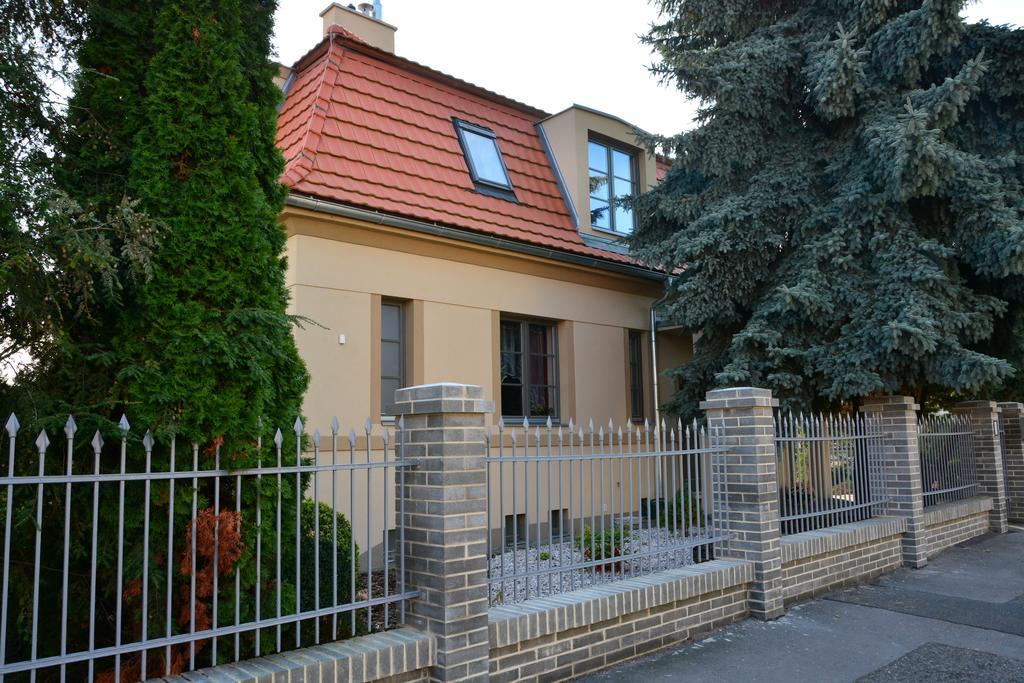 Vila Krocinka Πράγα Εξωτερικό φωτογραφία